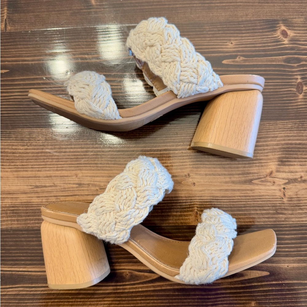 Universal‎ Thread Macrame Braided Cream Women's Block Heeled Sandals